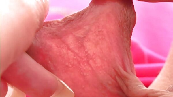 مارتا لا کرافت، اغواگر سکس هندی ویدیو فوق‌العاده، در یک کلیپ داغ داغ روی دیک سخت و گوشتی کوبیده شده است.